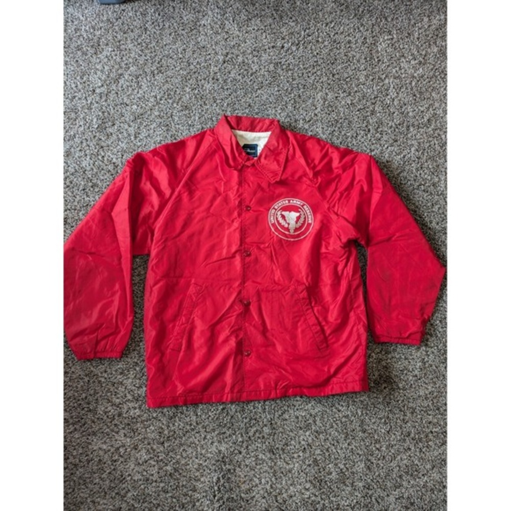 US Army Reserve 372D Des‎ Moines Engineers Windbreaker Red Medium Vtg